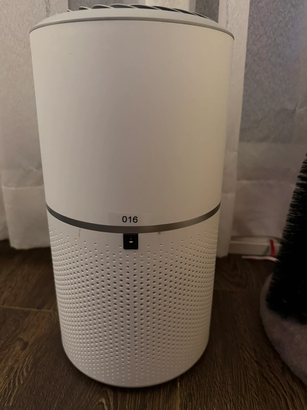 UV Can Sanitize Tulip 2 HEPA air purifier - photo 2