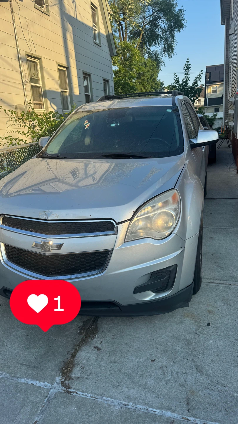 Silver Chevrolet Equinox SUV