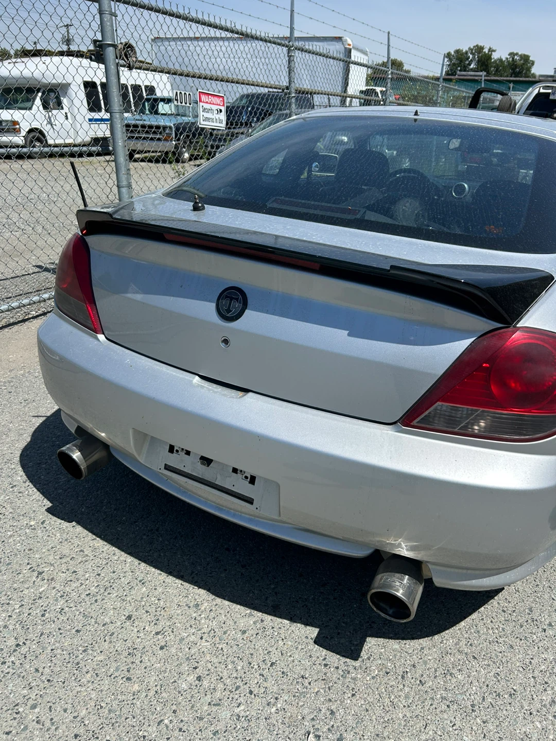 Silver Hyundai Tiburon Coupe with 135,000 km - photo 4