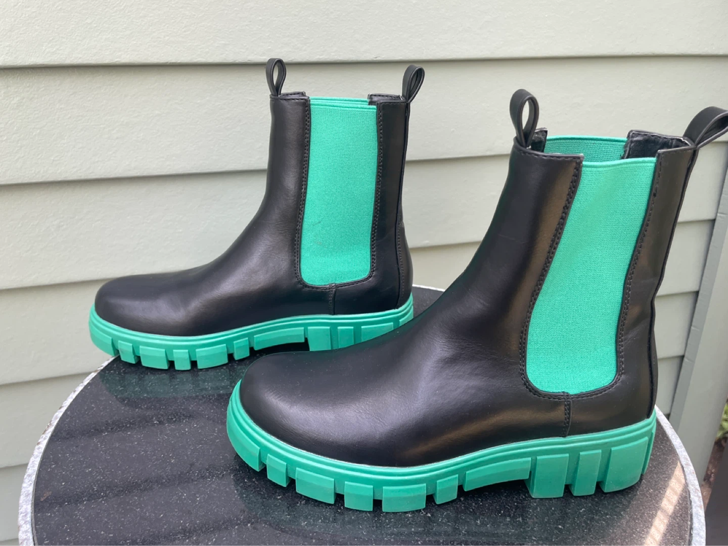 Vera moda Black Chelsea Boots with Green Sole - photo 3
