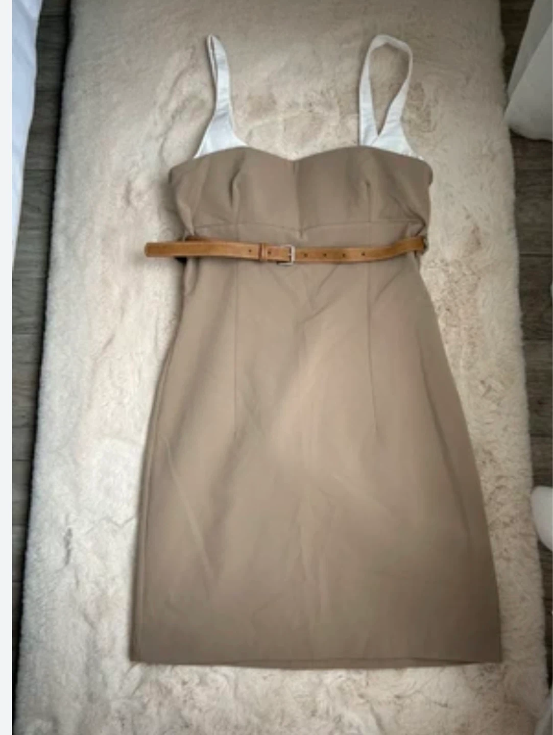Brand New Tan Mini Dress with Belt. Size: small - photo 5