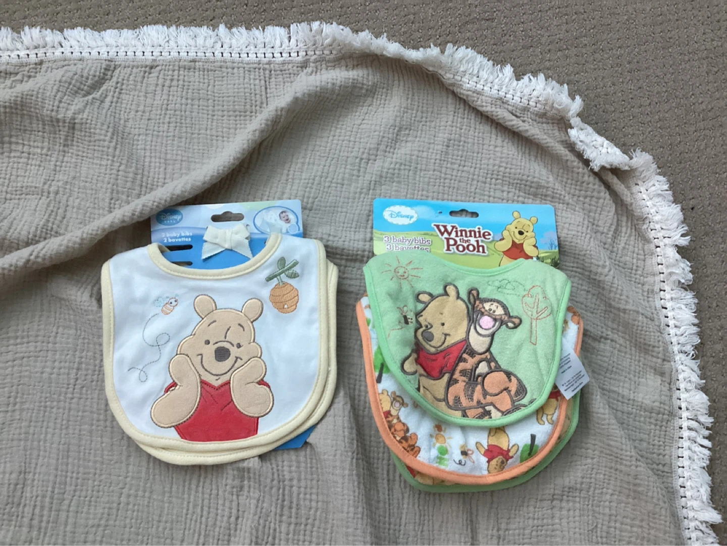 BRAND NEW DISNEY BABY BIBS (SEE LISTING)