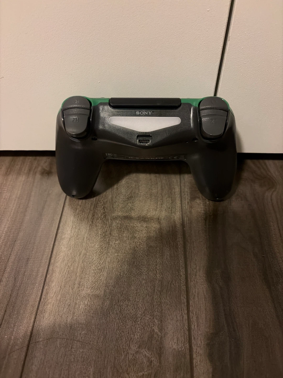 Sony DualShock 4 Wireless Controller - Green FC25 Edition - photo 2