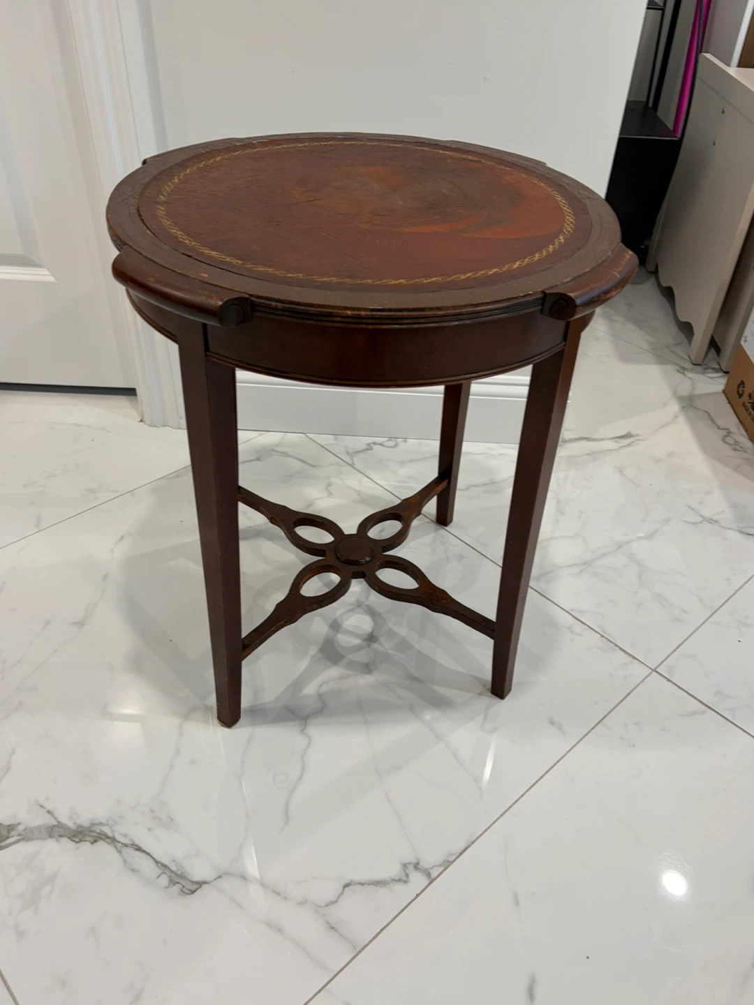 Antique Round Wooden Top Accent Table