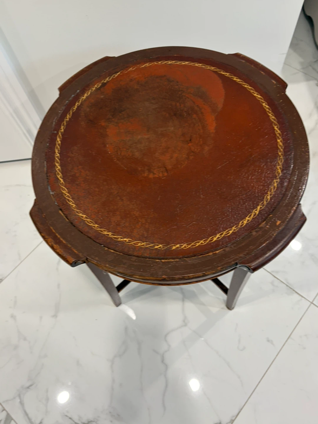 Antique Round Wooden Top Accent Table - photo 5