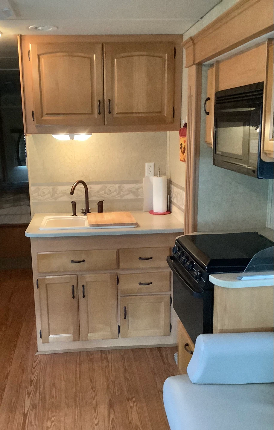Jayco Greyhawk Class C RV - photo 2