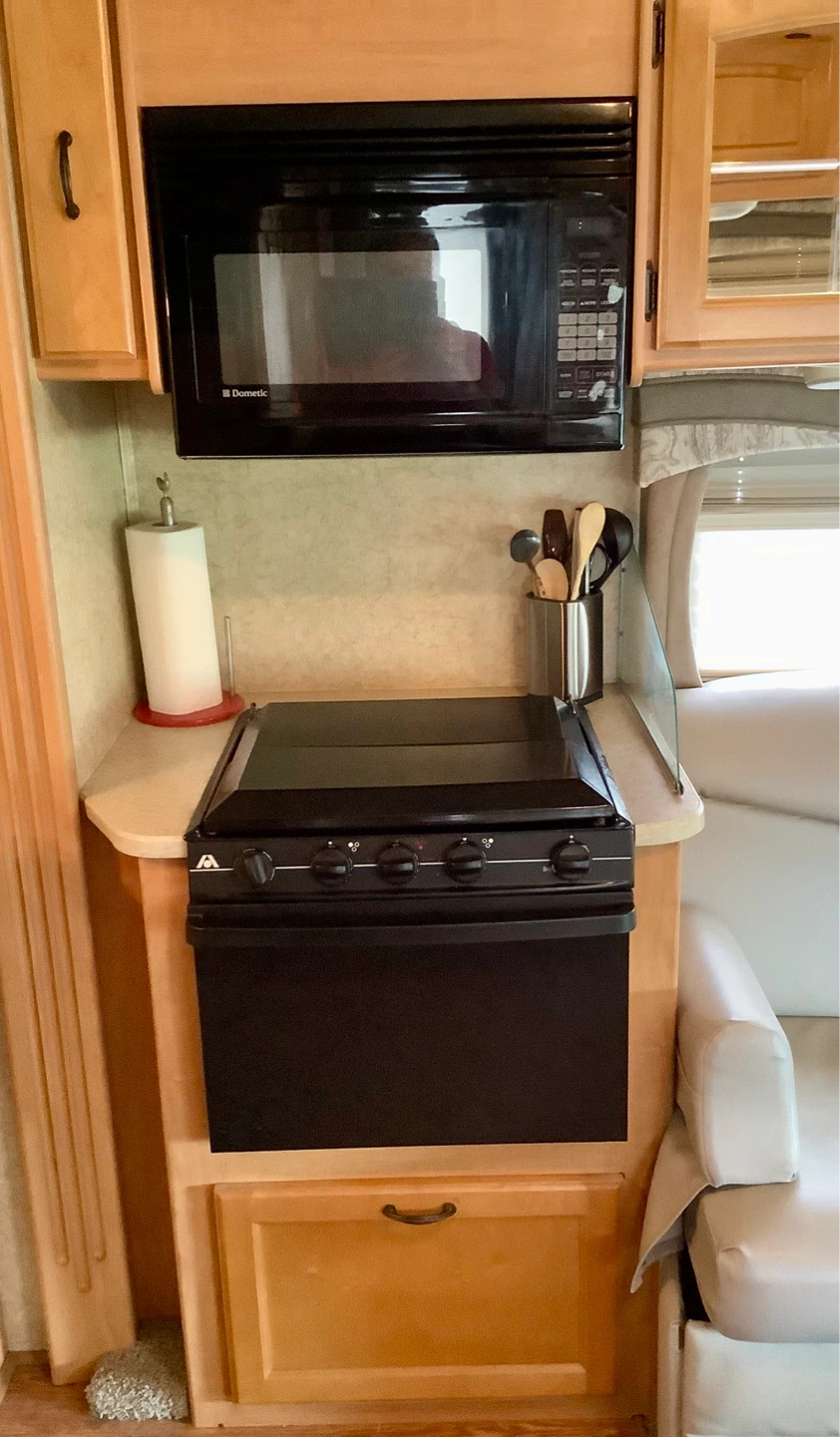 Jayco Greyhawk Class C RV - photo 5