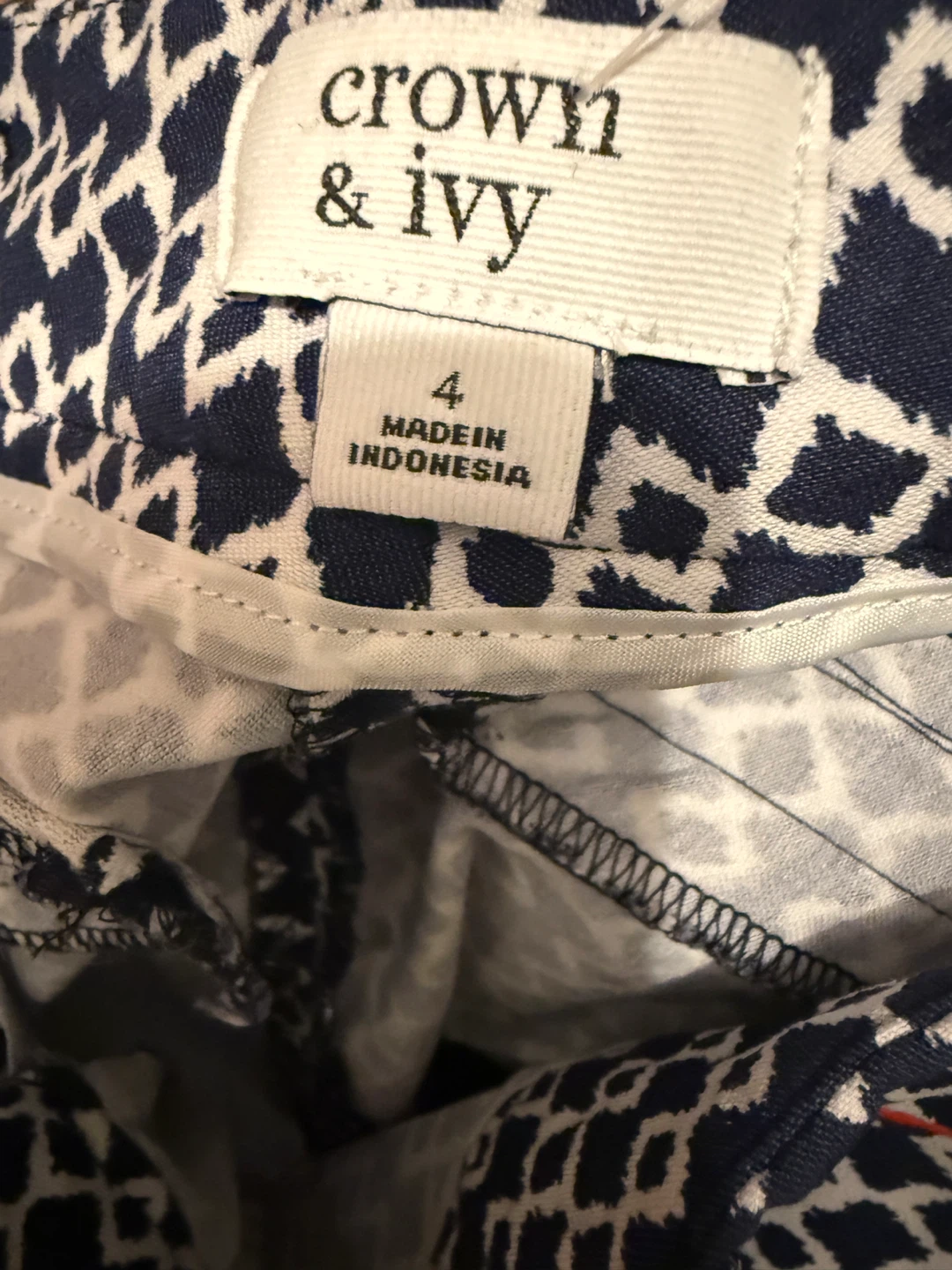 Crown & Ivy Navy Geometric Pants Size 4 - photo 4