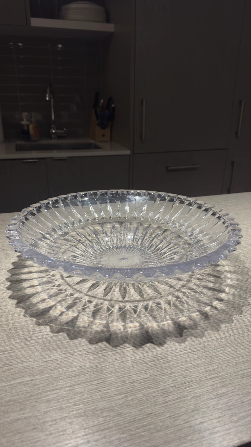 Beautiful Glass Serving Bowl - photo 2