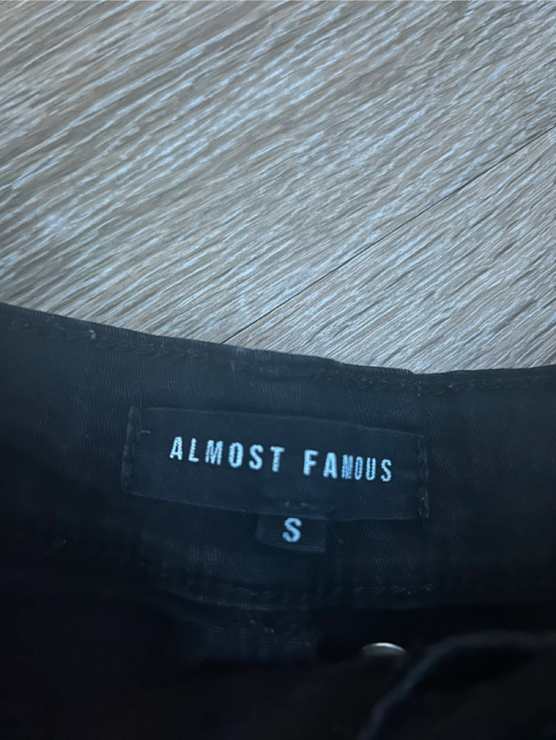 Almost Famous Black Cargo Pants Size S - photo 3