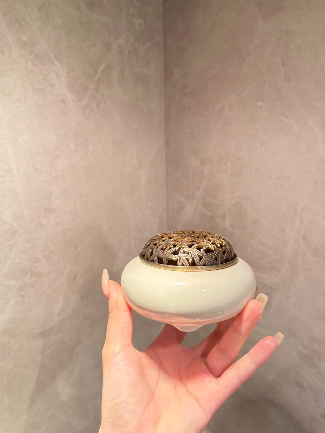 Ceramic Incense Holder with Ornate Lid - photo 3