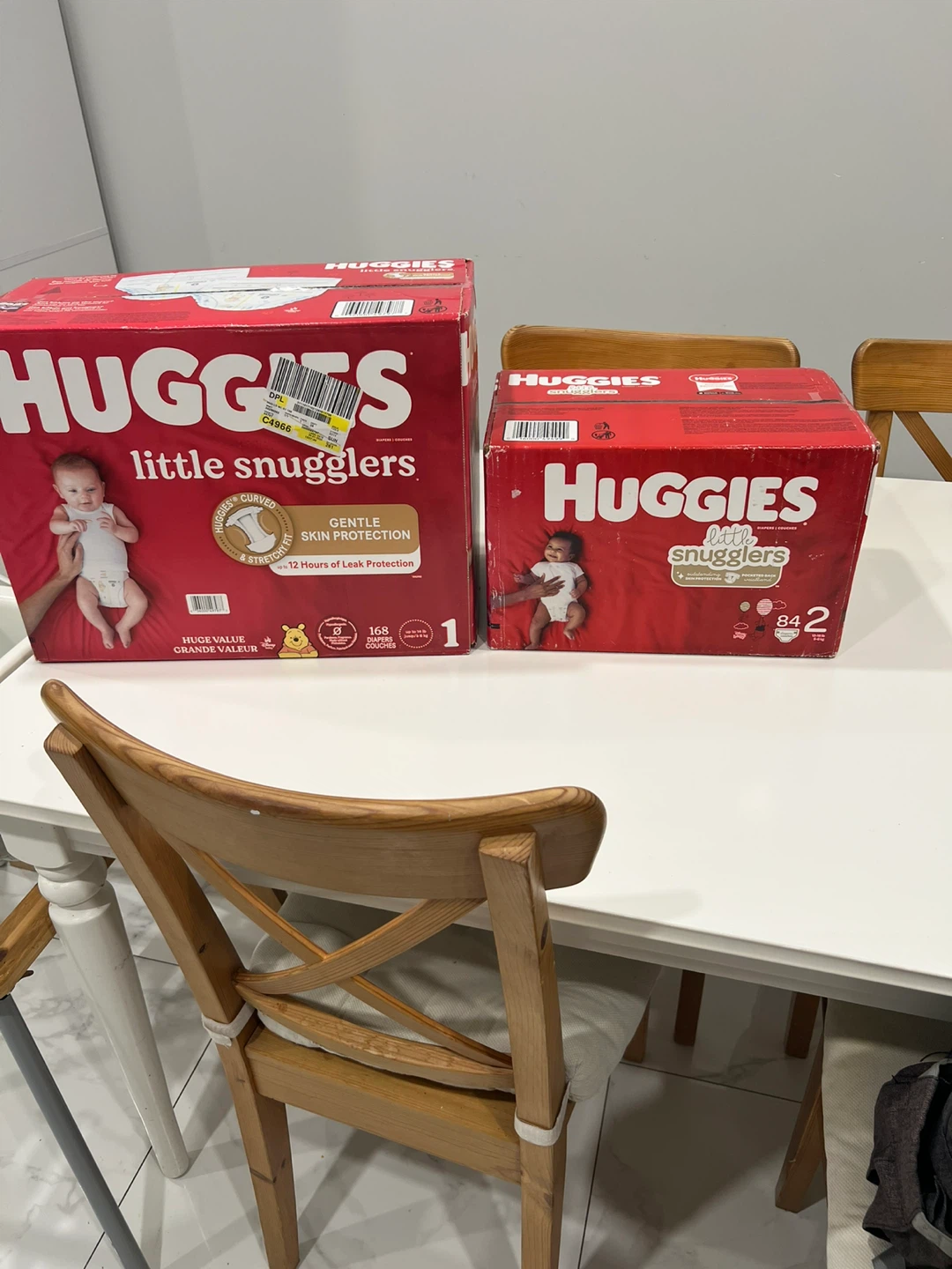 Huggies Diapers - Size 1 & 2 (252 diapers total)