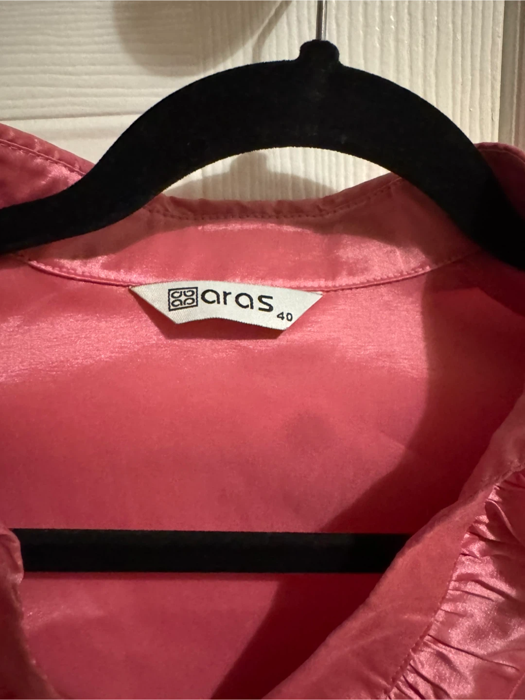 Aras Pink Satin Ruffle Blouse - photo 2
