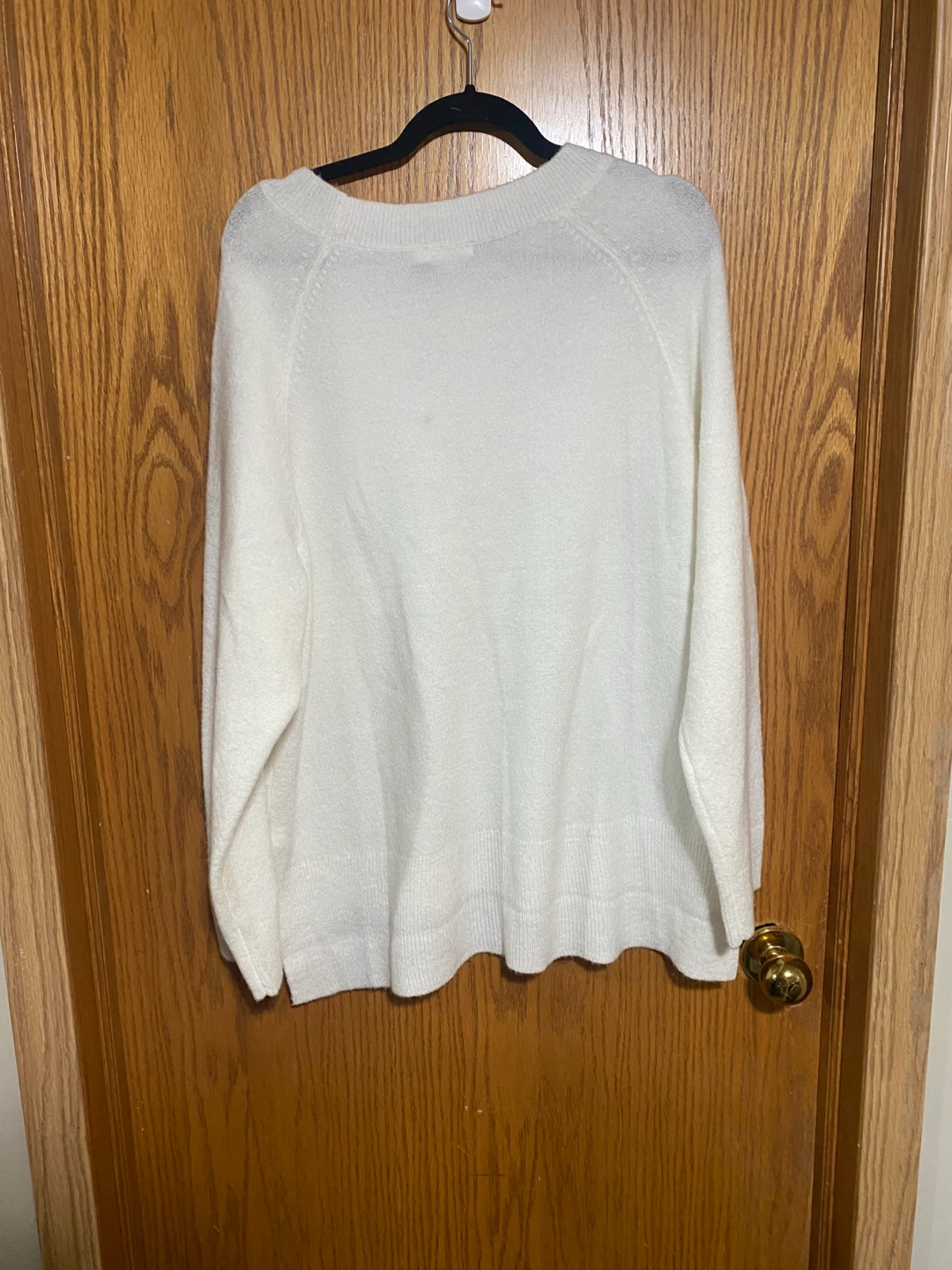 White Heart-Graphic Women's Sweater - photo 4
