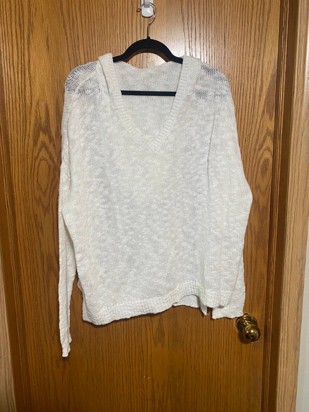 Roxy white V-Neck Lightweight Knit Sweater