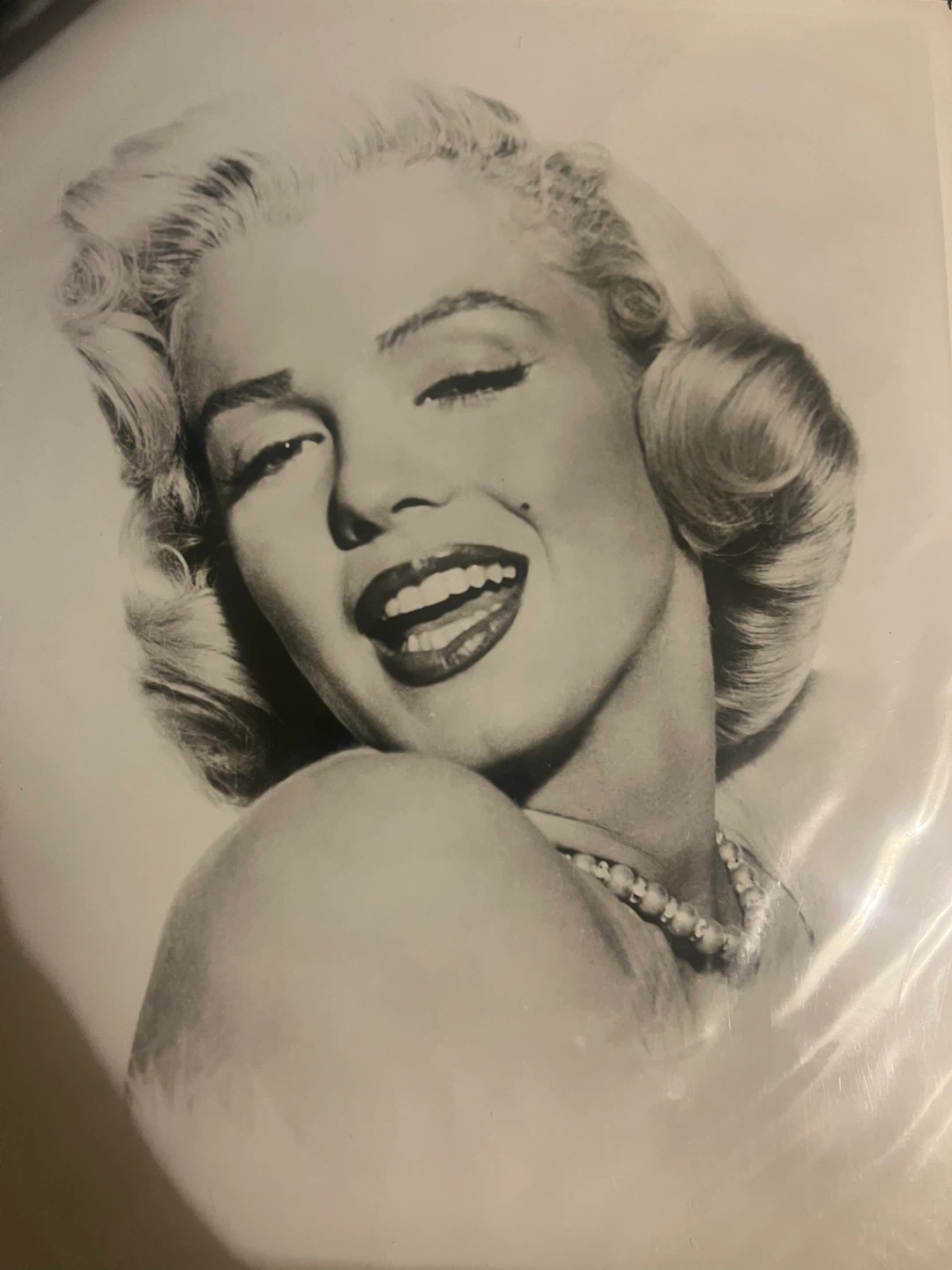 Marilyn Monroe Black and White Photograph