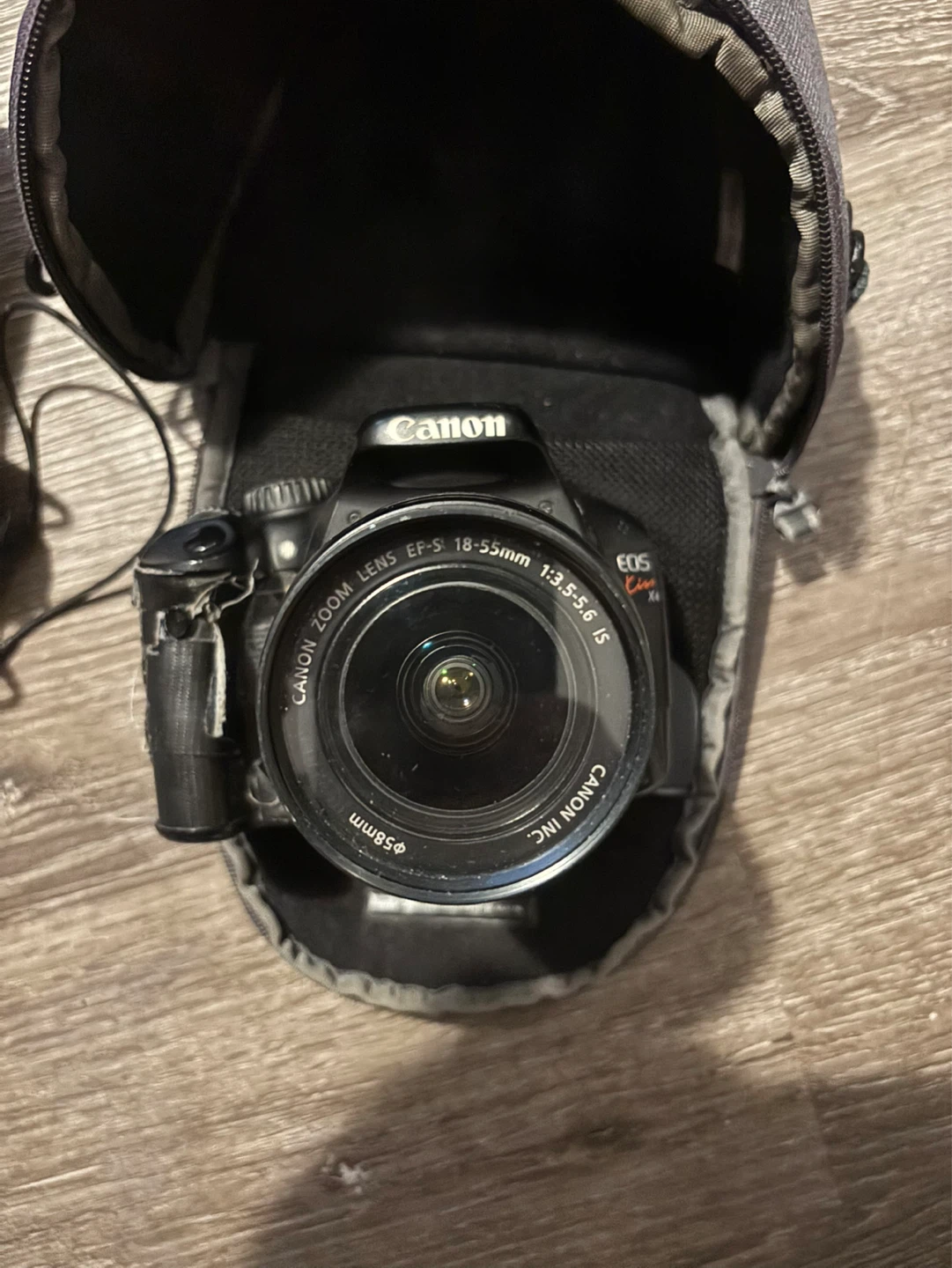 Canon EOS Kiss x4 DSLR Camera with 18-55mm Lens - photo 3