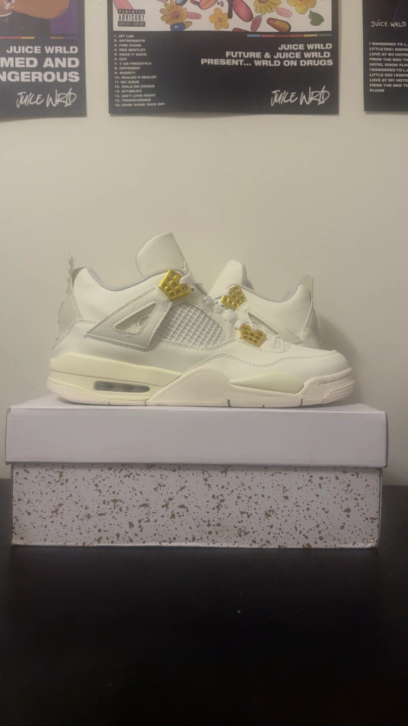 Brand New Jordan 4 Metallic Gold M11/W13
