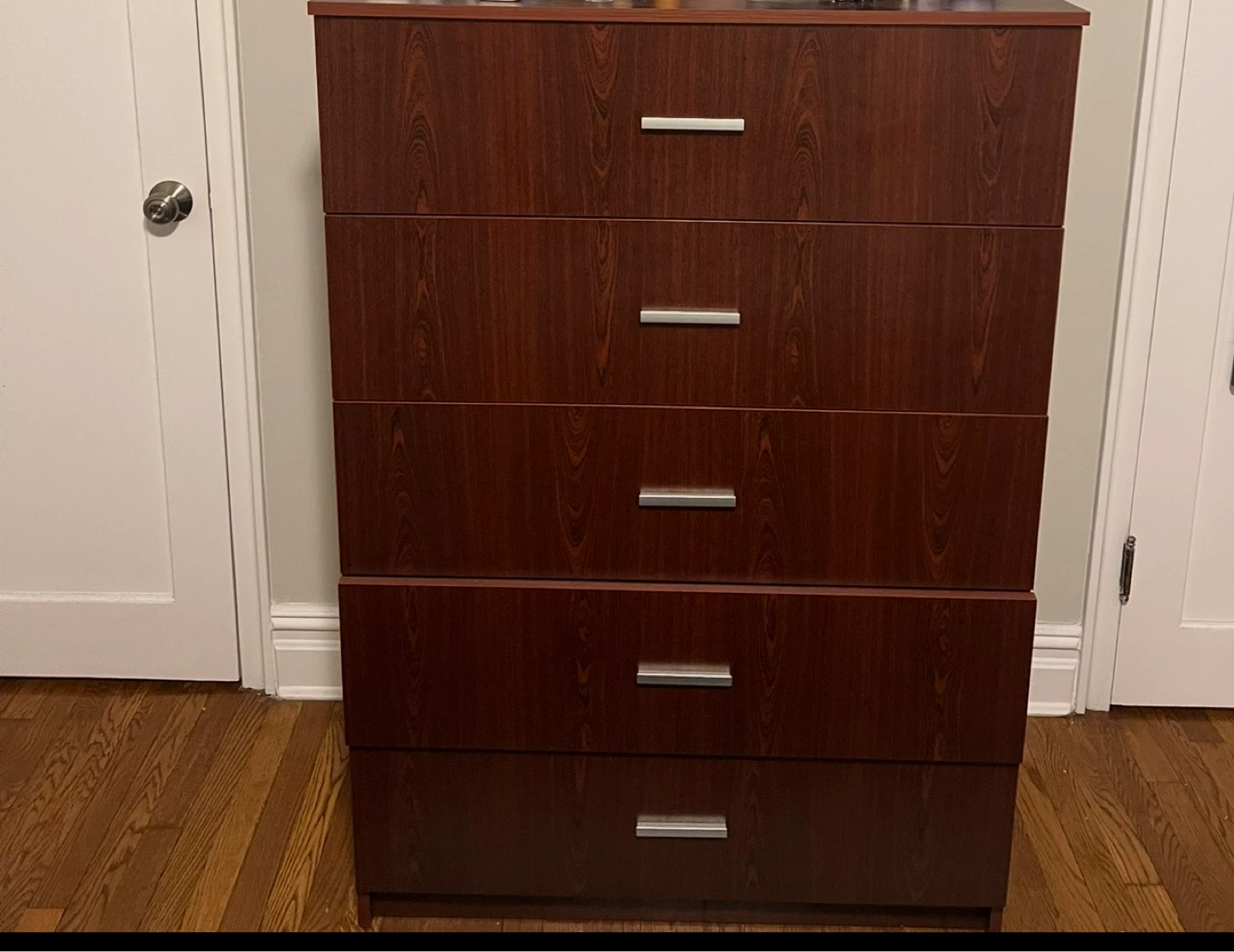 Dark Wood 5-Drawer Dresser