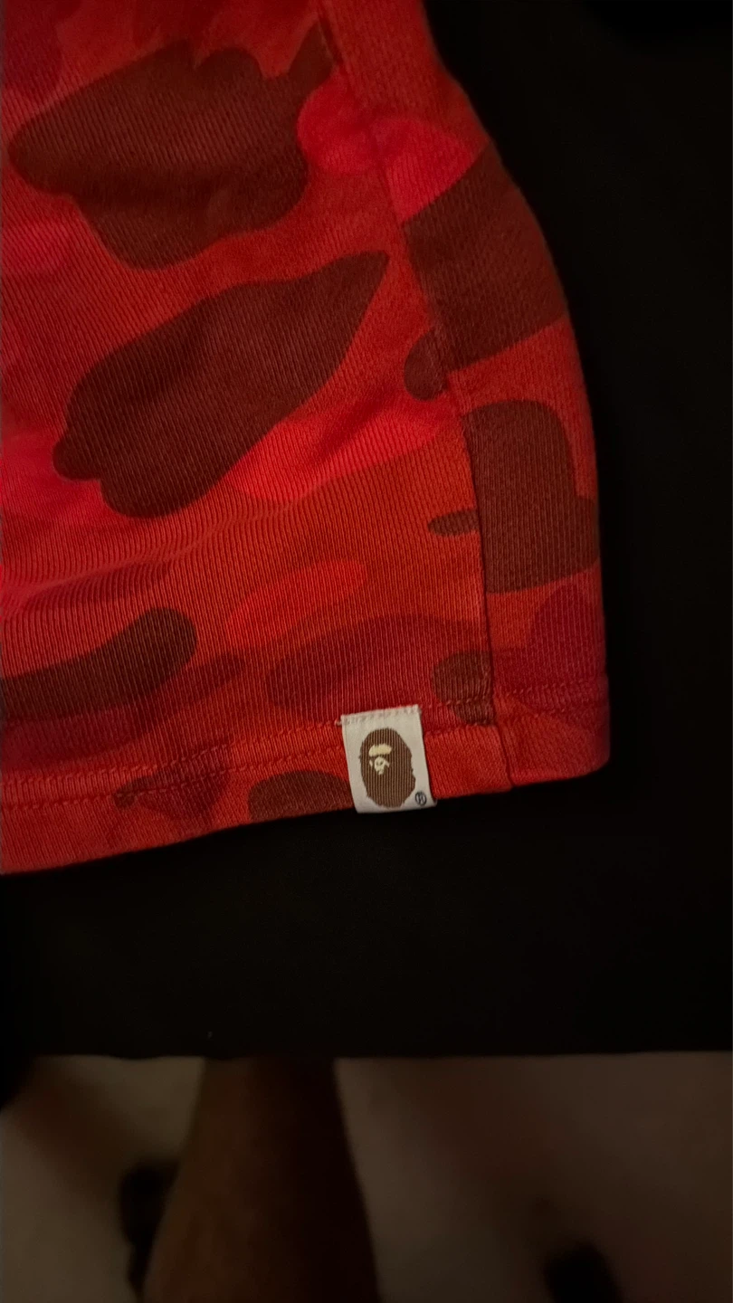A Bathing Ape Red Camo Shark Shorts XXLarge - photo 3