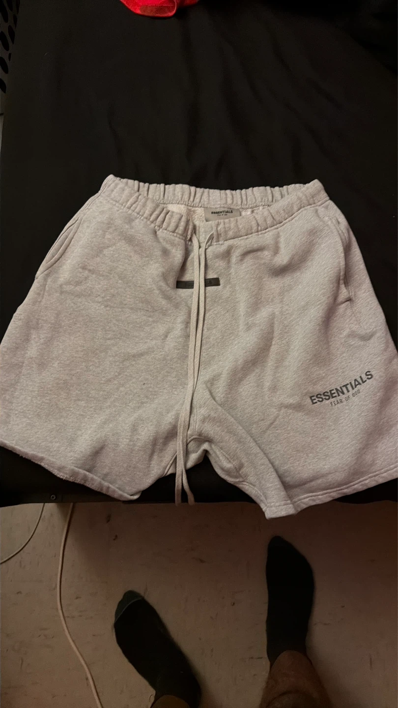 ESSENTIALS Fear of God Grey Sweat Shorts - photo 3