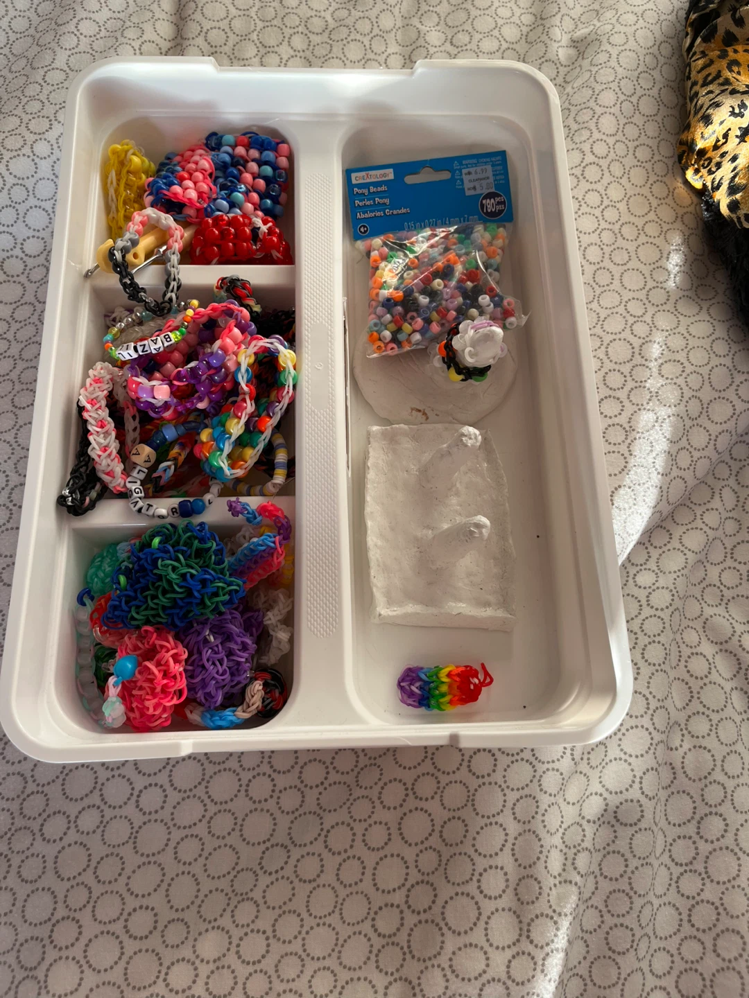 Huge rainbow loom kit! - photo 4