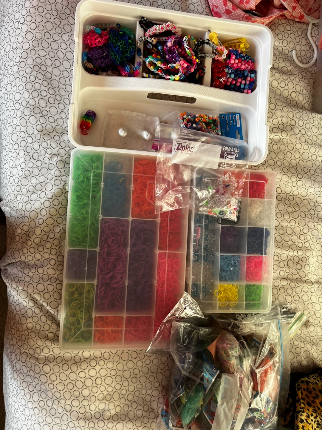Huge rainbow loom kit!