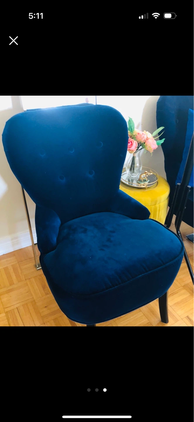 Deep Blue Velvet Accent Chair