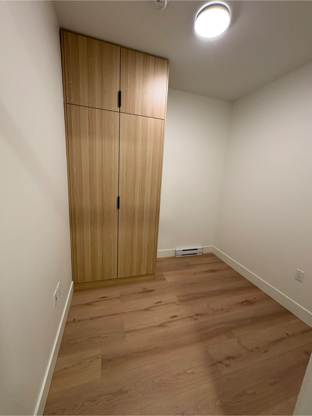 Great Location 2 bedroom 1 bathroom - photo 4