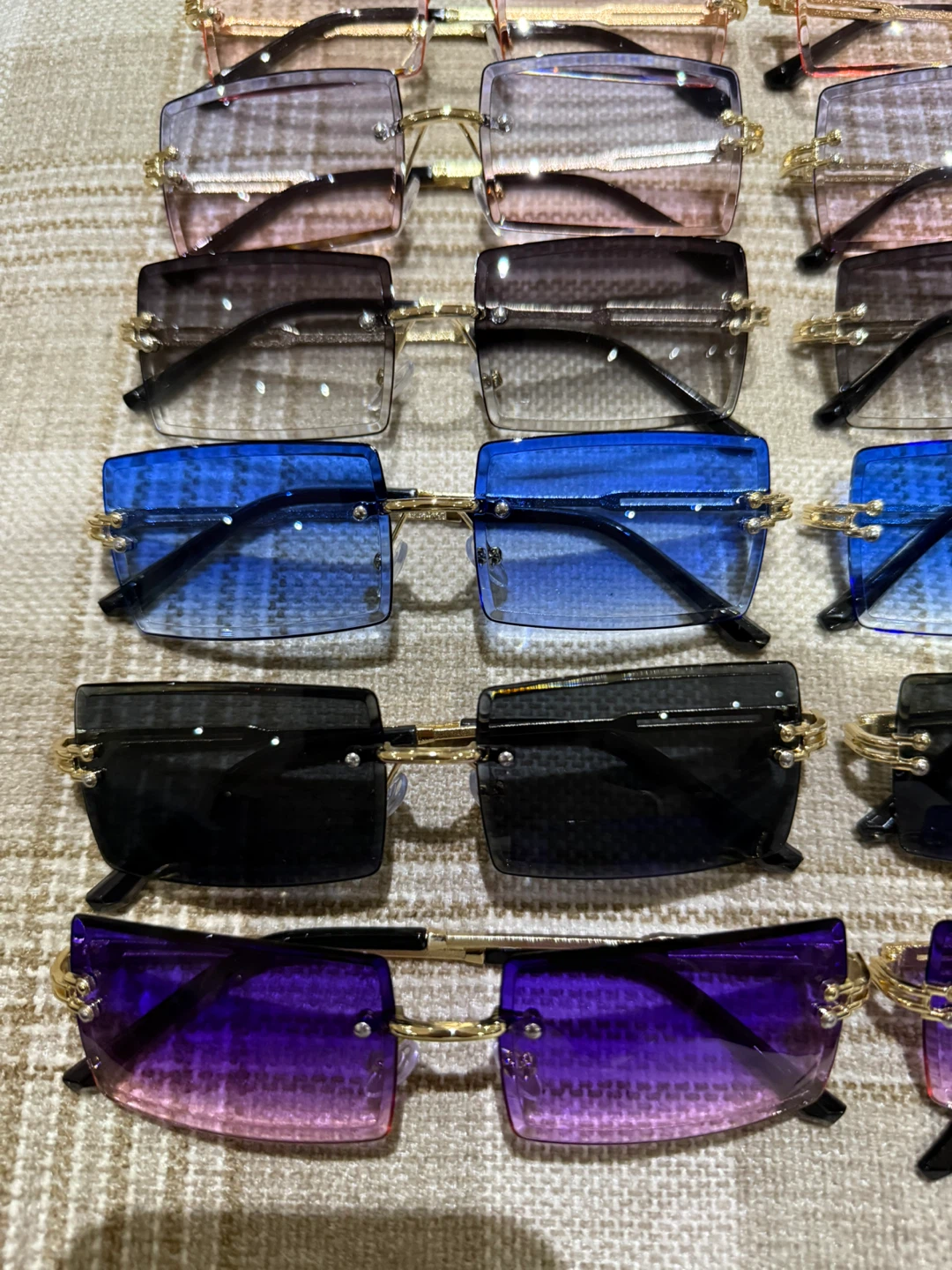 Frameless Rectangular Sunglasses - Various Colours - photo 3