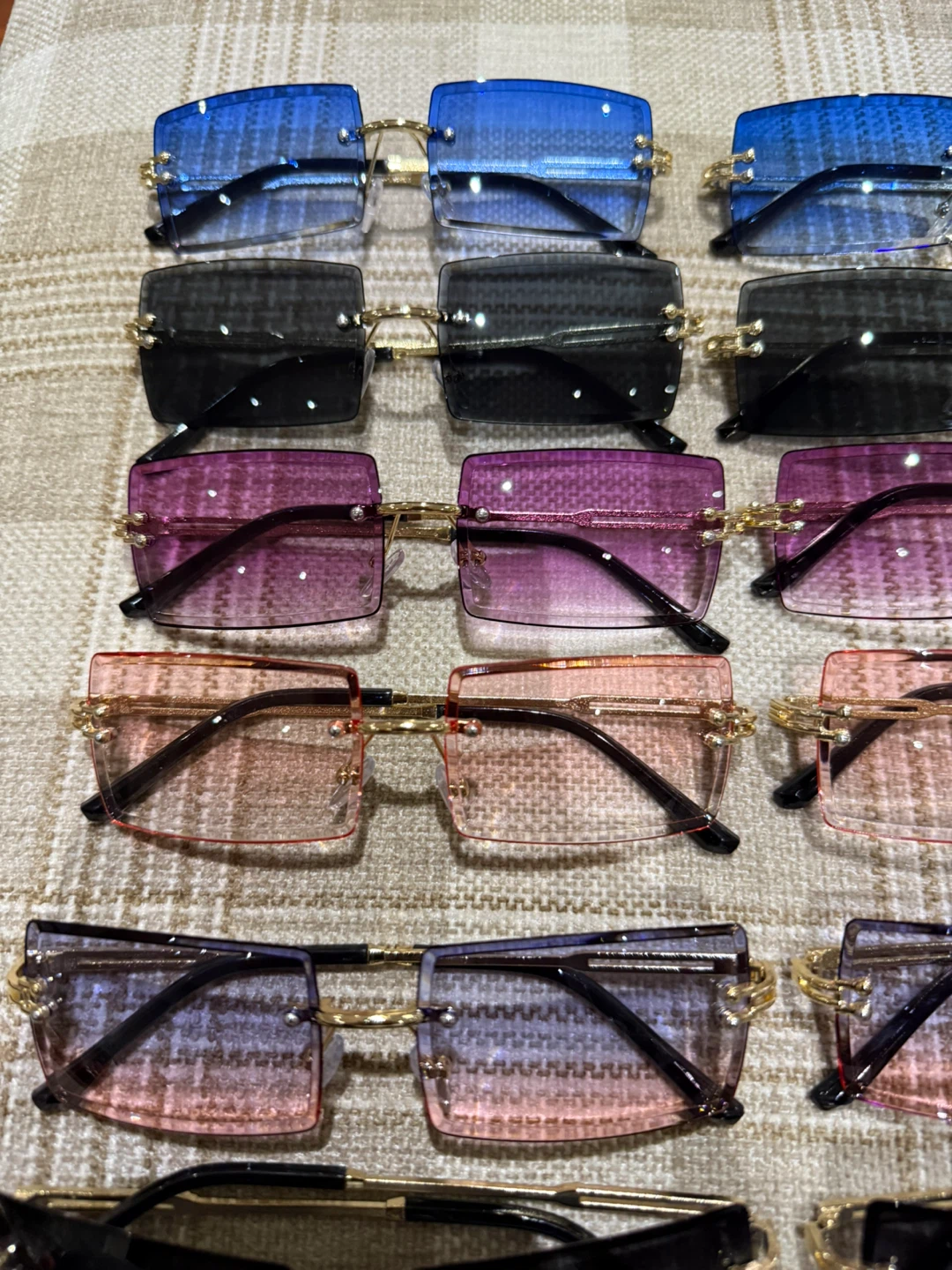 Frameless Rectangular Sunglasses - Various Colours - photo 5