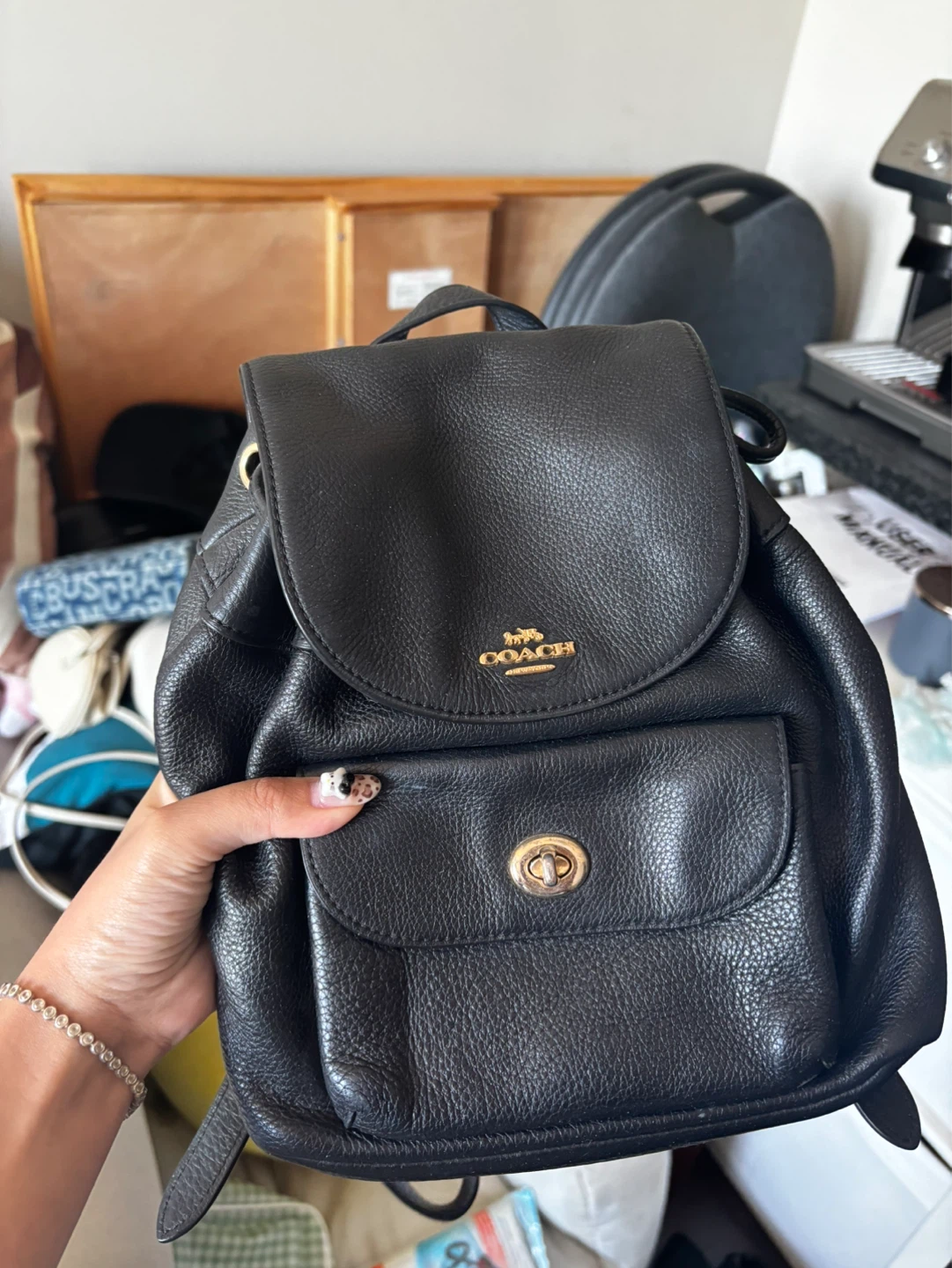 Authentic Coach Billie Pebbled Leather Backpack (Black/Gold)