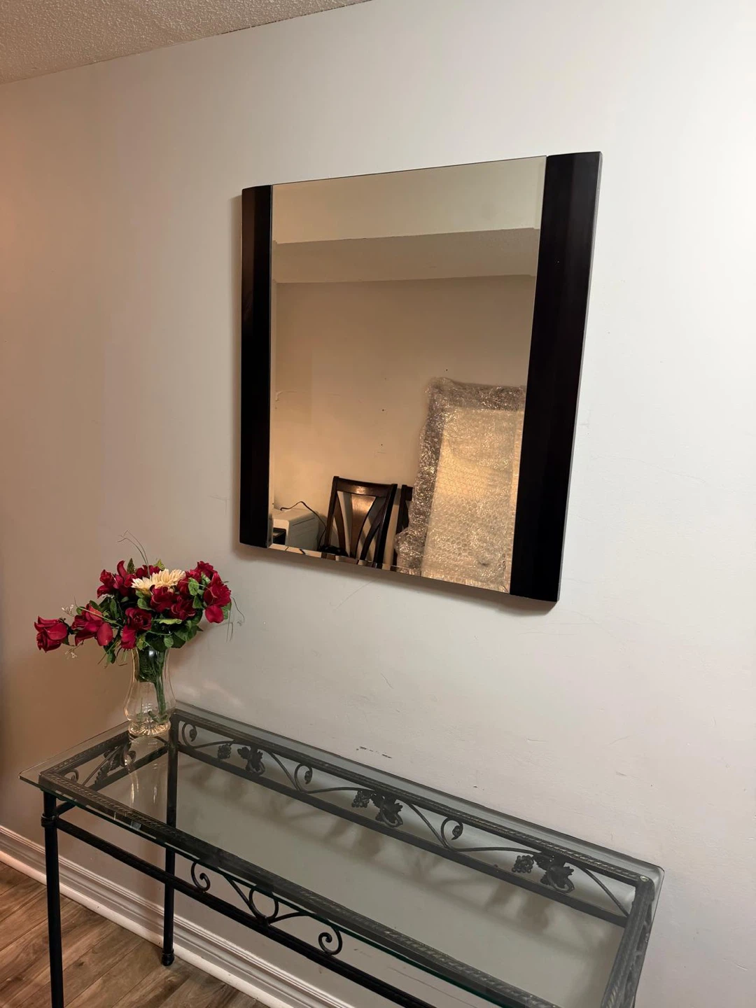 Beautiful Framed Mirror - photo 3