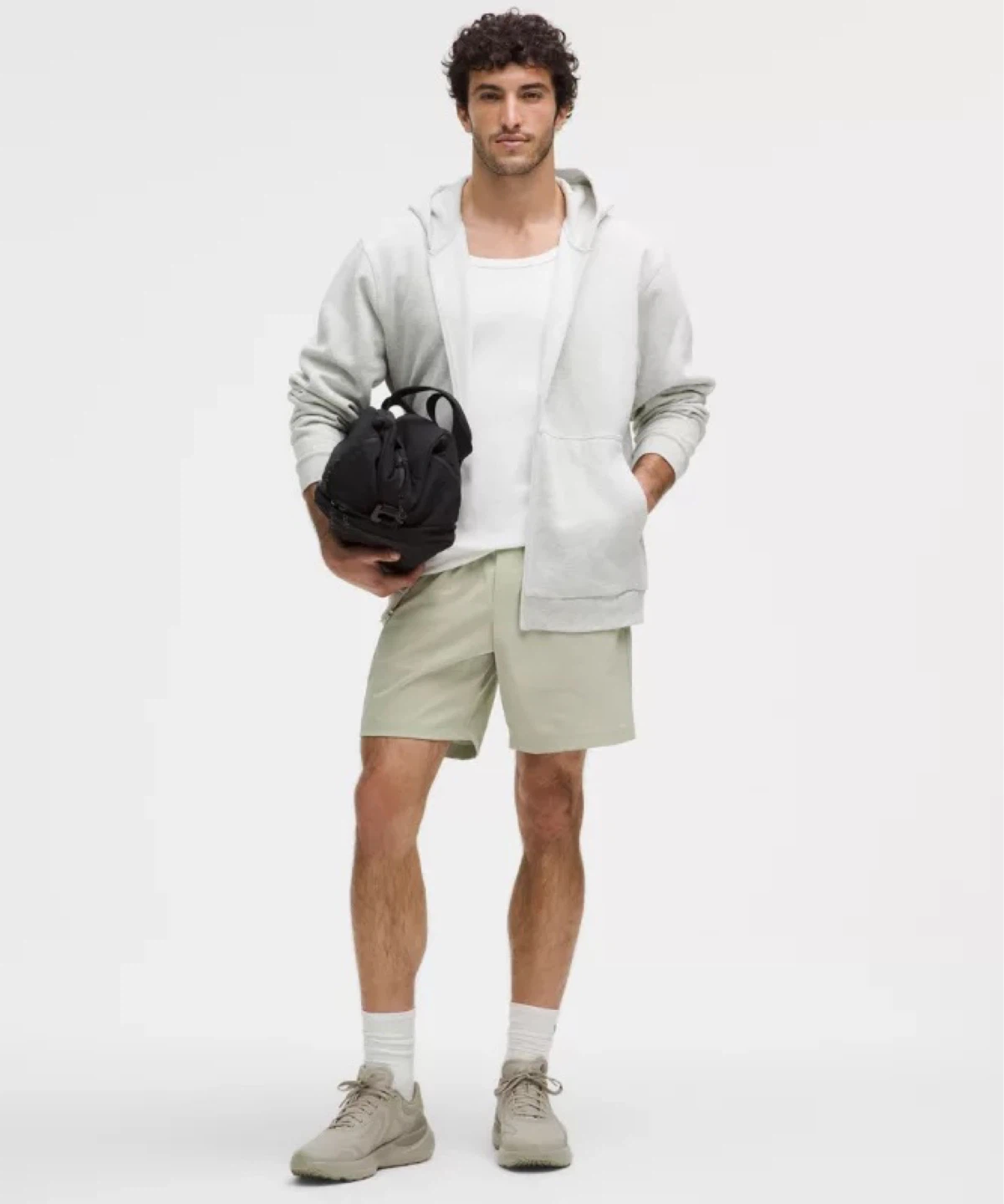 BNWT lululemon WovenAir Pull-On Short7” - Size small