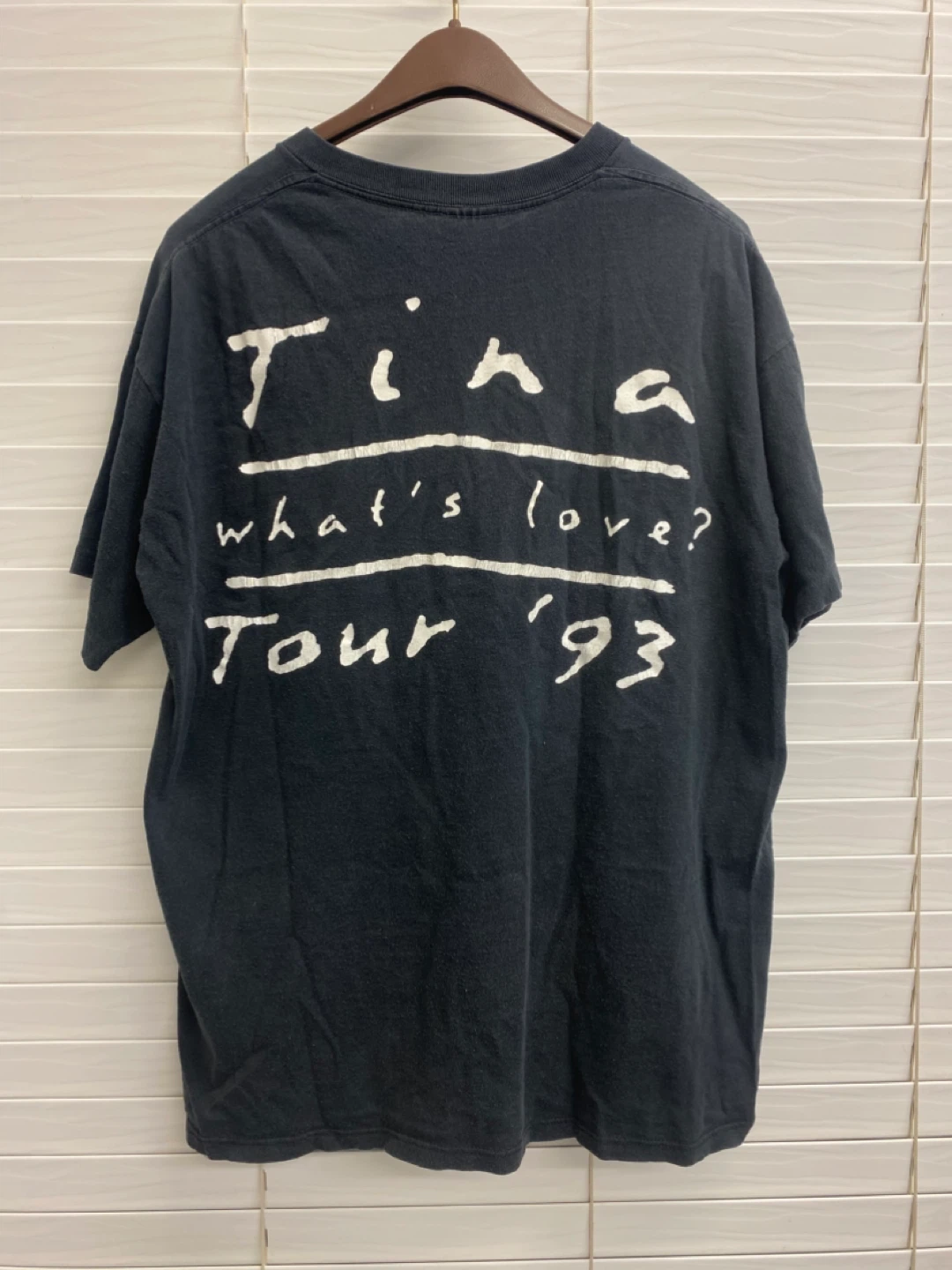 VTG 1993 Tina Turner “What’s Love?” Tour Shirt Fit - M to Large - photo 4
