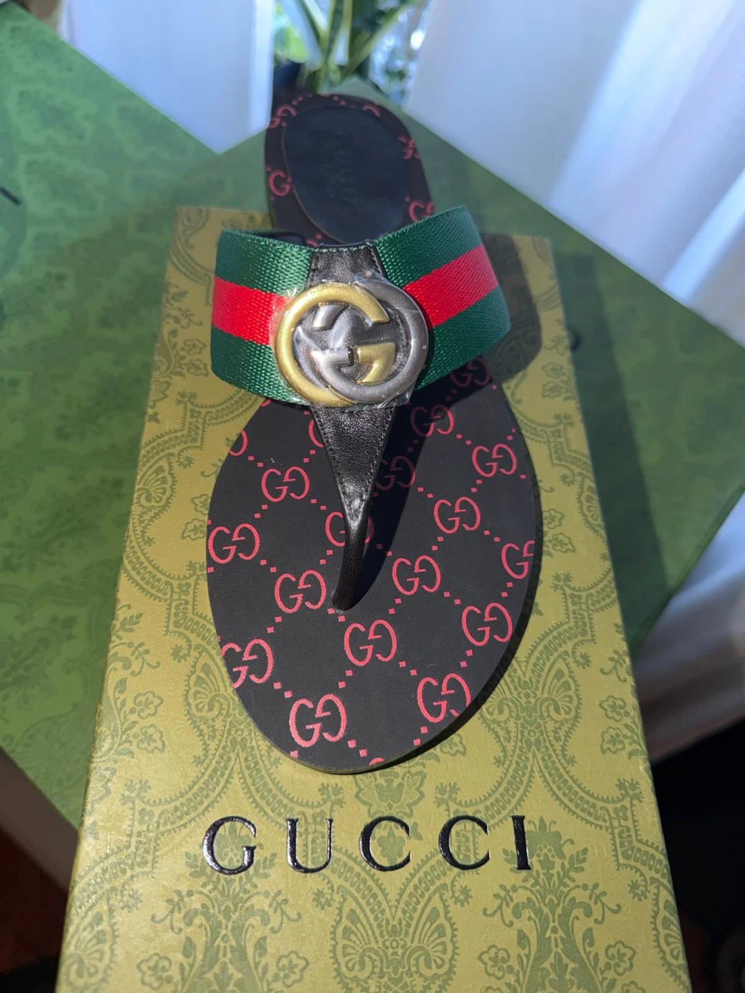GUCCI GG Monogram Thong Sandals - photo 4