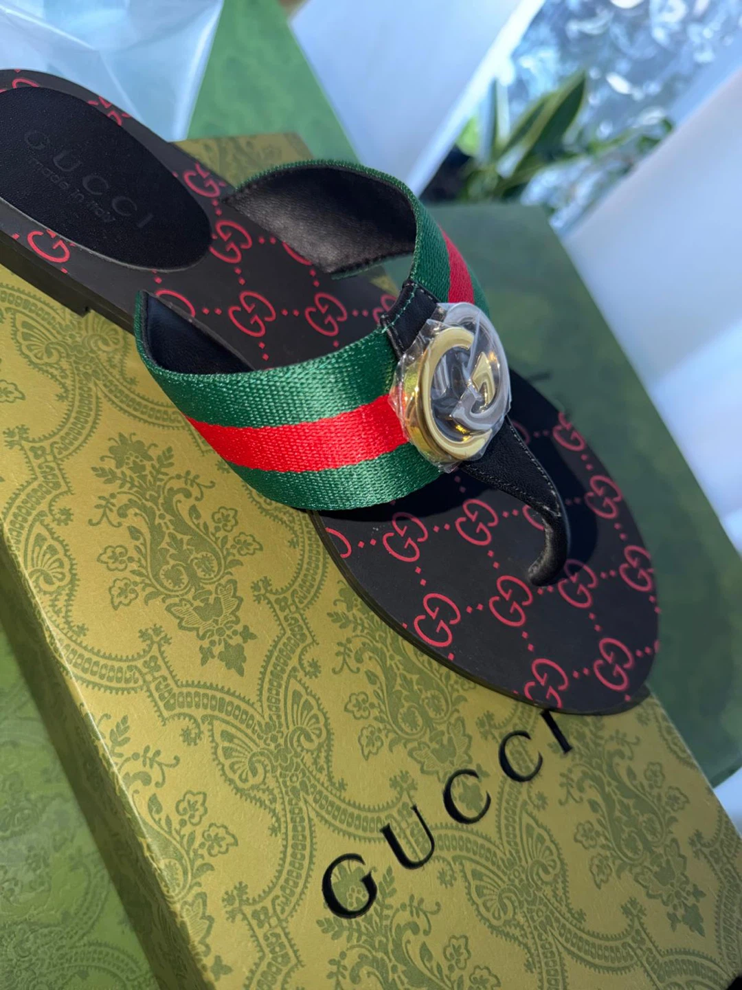 GUCCI GG Monogram Thong Sandals - photo 3