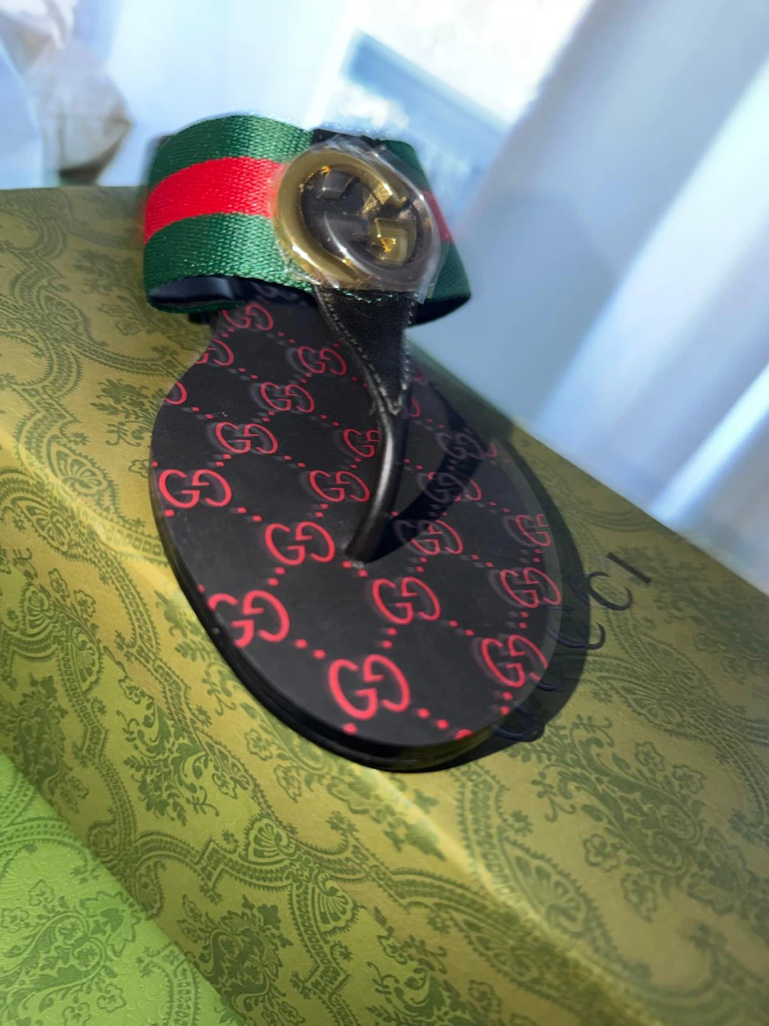 GUCCI GG Monogram Thong Sandals - photo 5