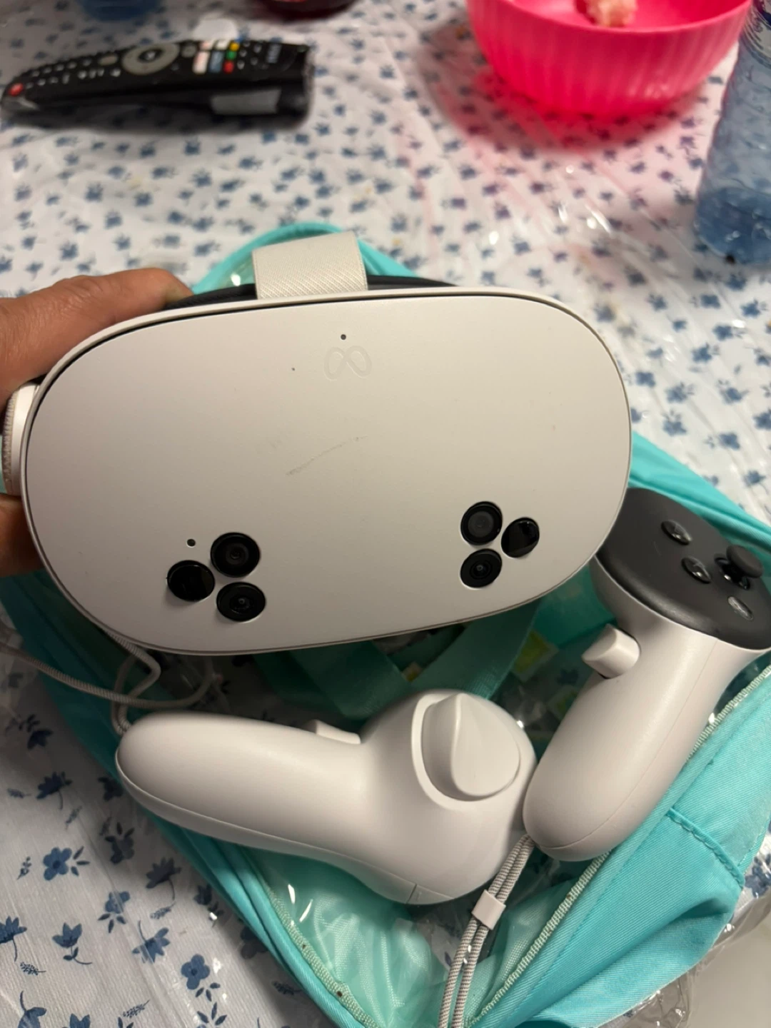 Meta Quest 2 VR Headset with Controllers