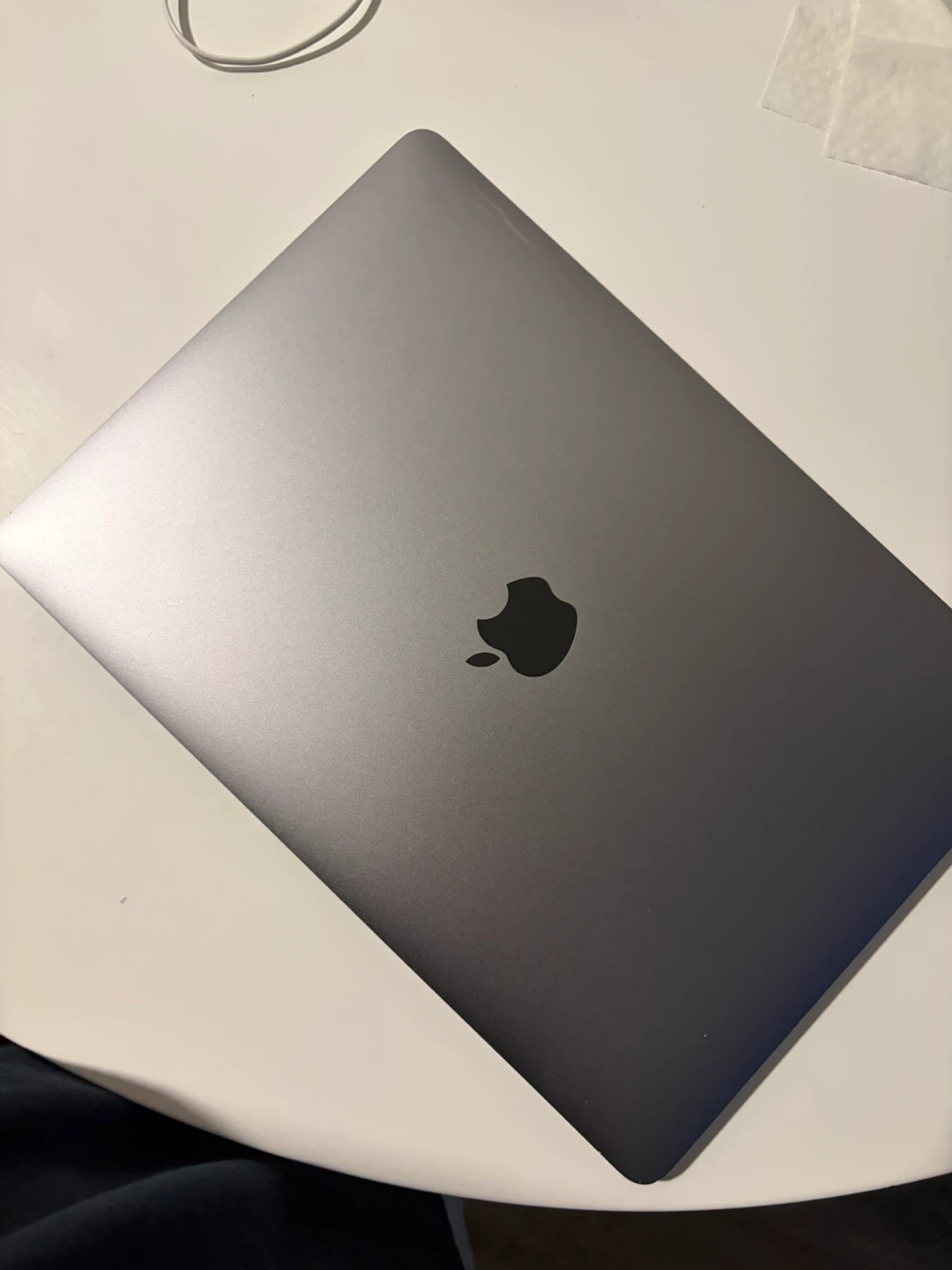 Apple MacBook Pro 13-inch, 2017