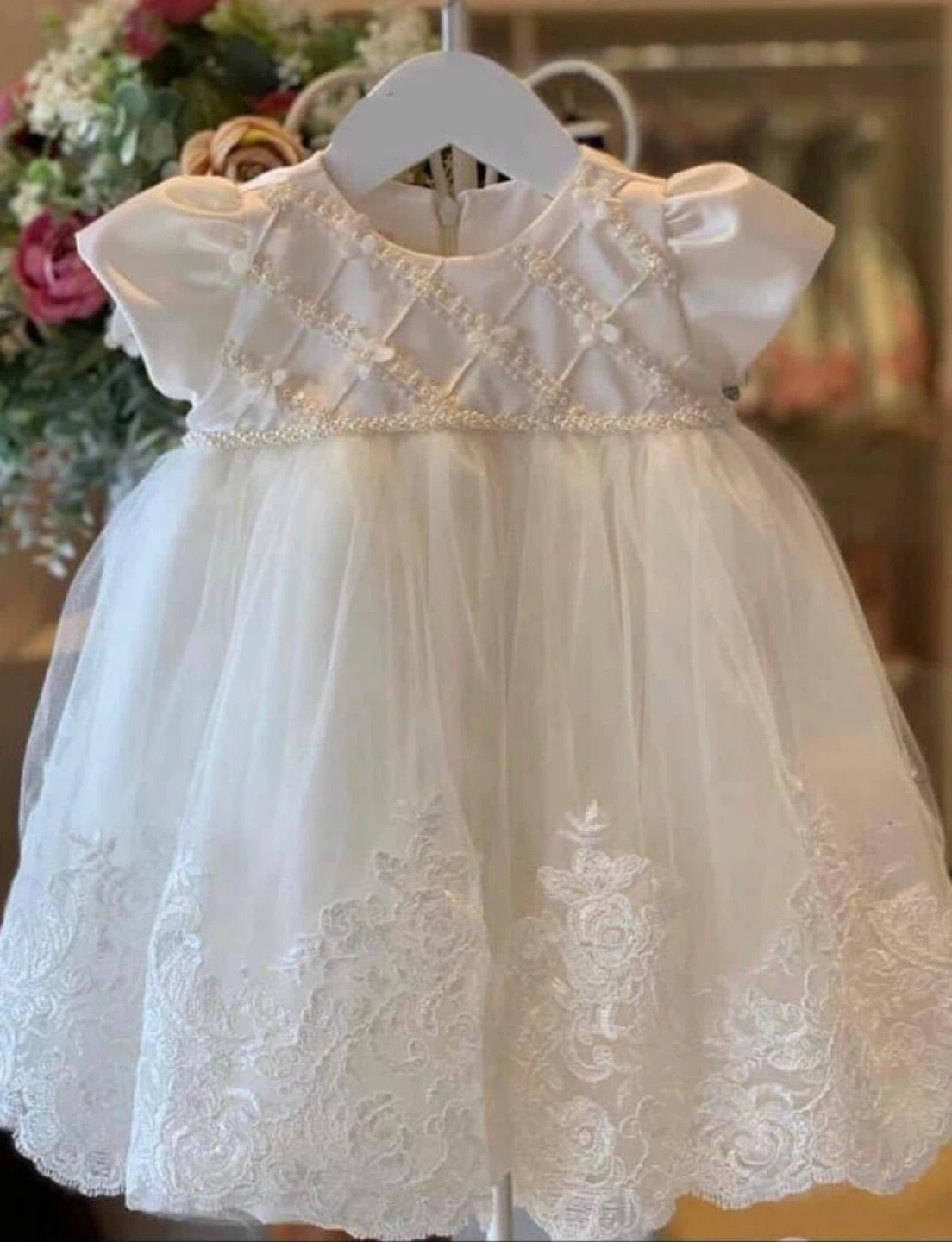 White Baby Dress with Lace and Pearls - photo 3