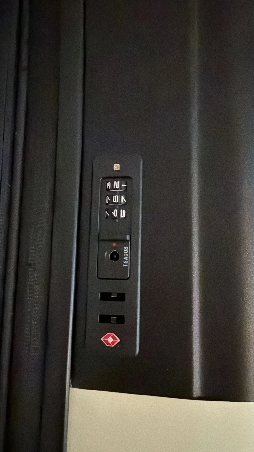 Travelite Itinerary Black Hardside Spinner Suitcase - photo 5