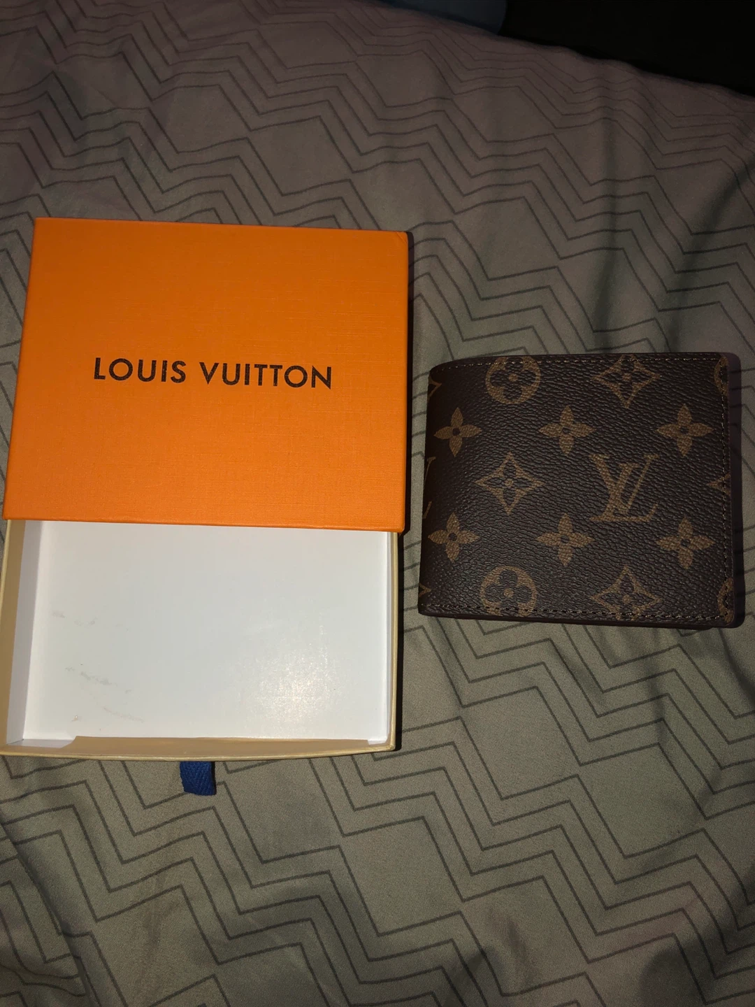 Louis Vuitton Monogram Wallet with Box