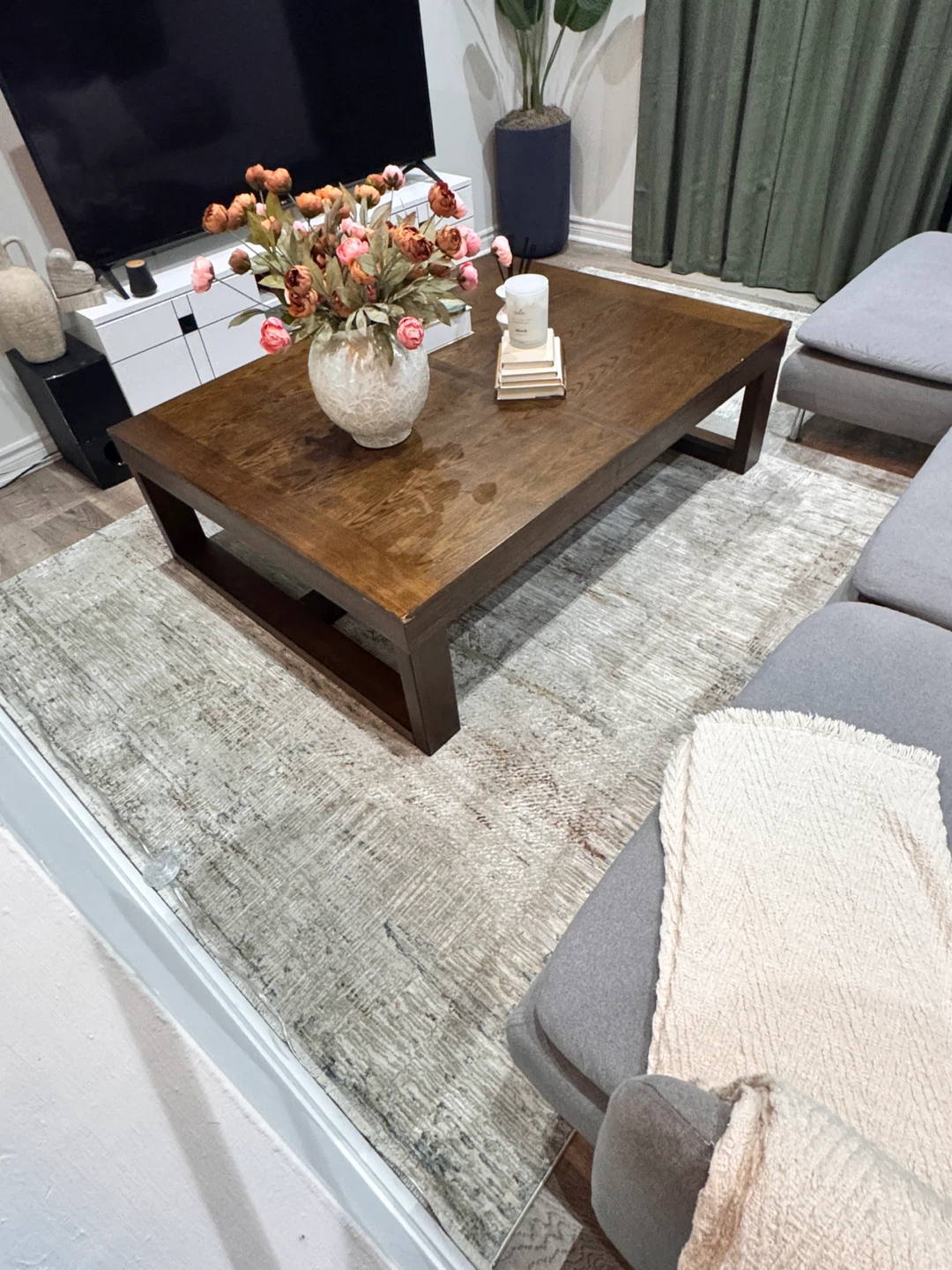 Wooden Coffee Table - photo 3