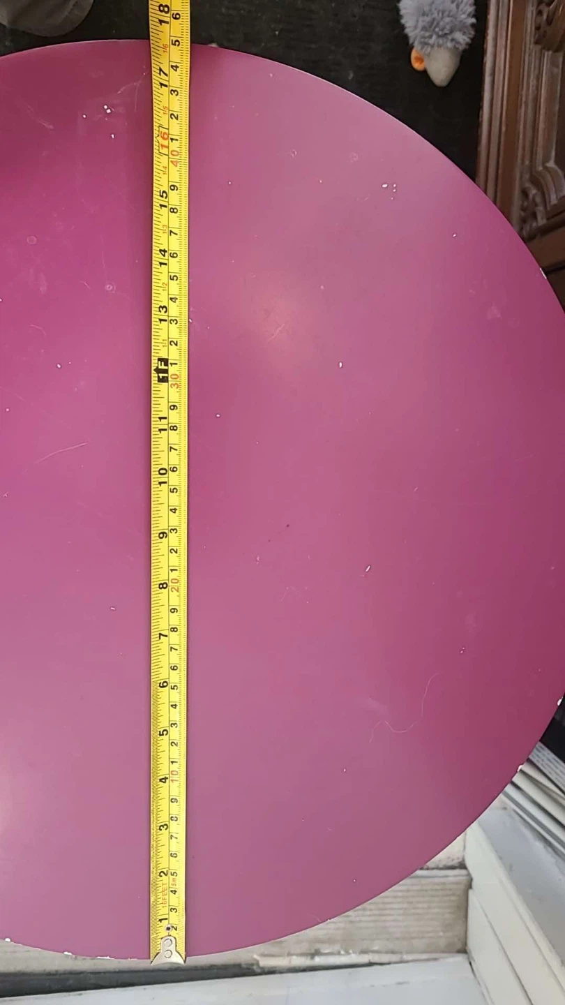 Round Pink Side Table with Wooden Legs - photo 3