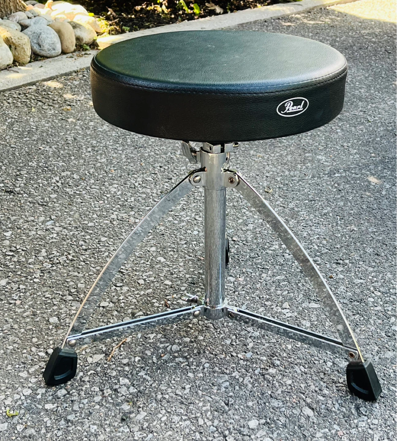 Sturdy stool