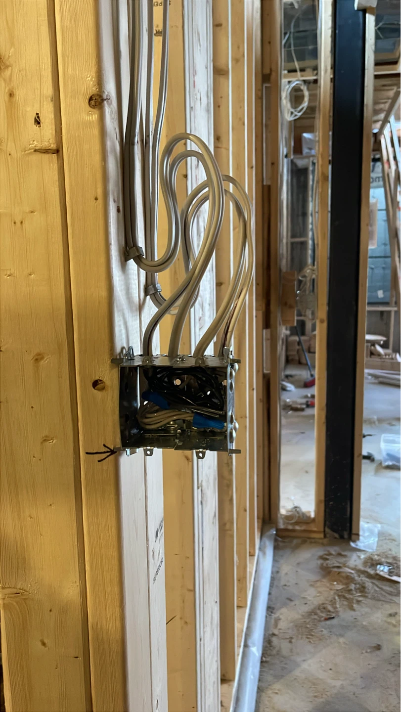 Electrical apprentice - photo 2