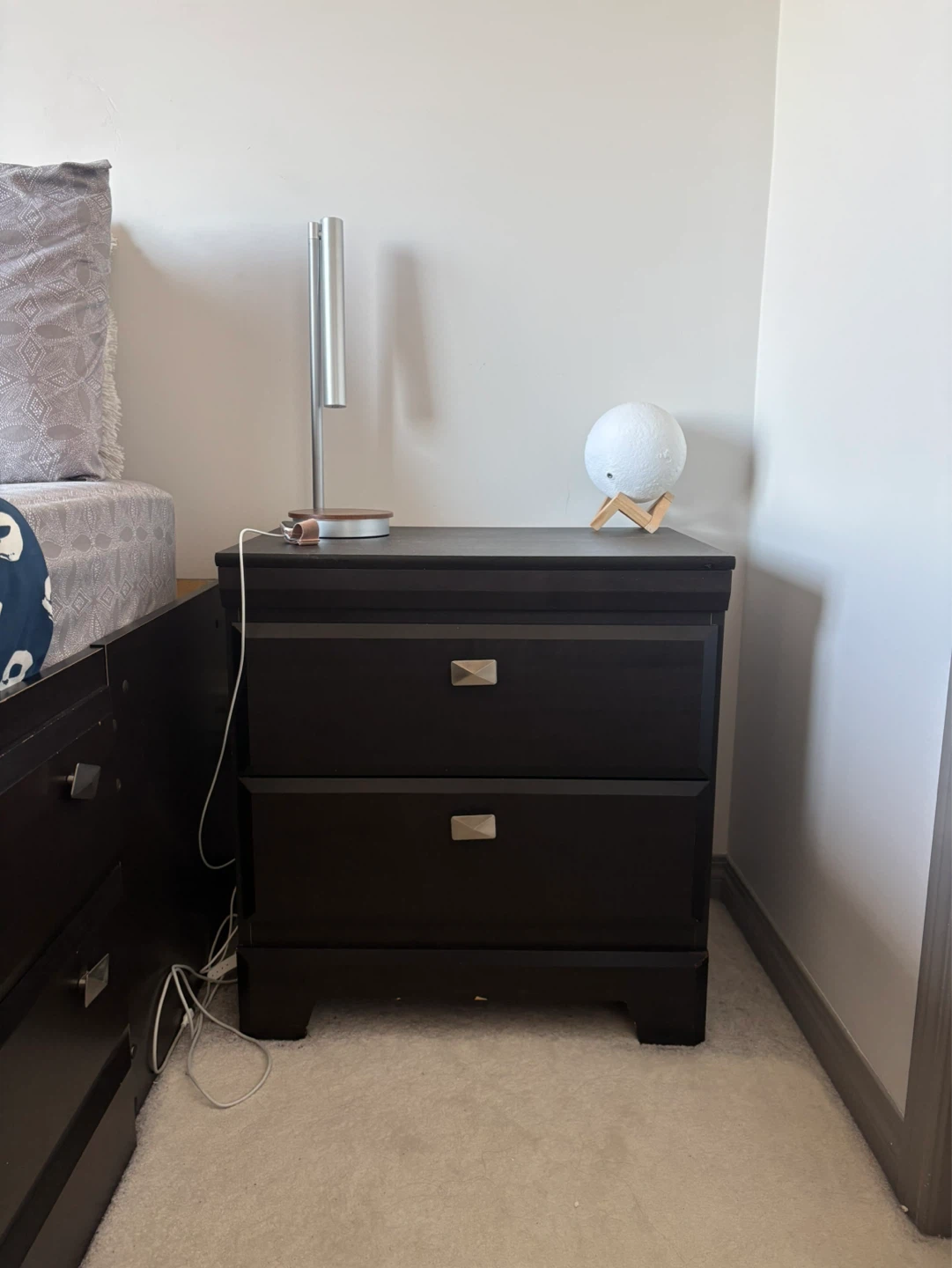 Queen Bed Set with Storage Bed, Dresser, Mirror, and Nightstands