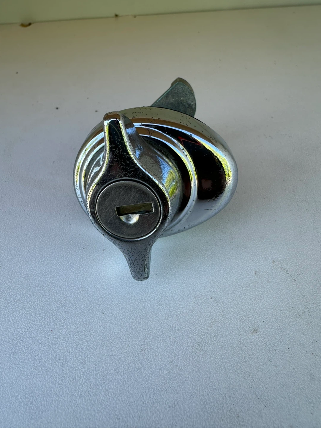 Vauxhall Grille & Car Parts Lot - photo 2
