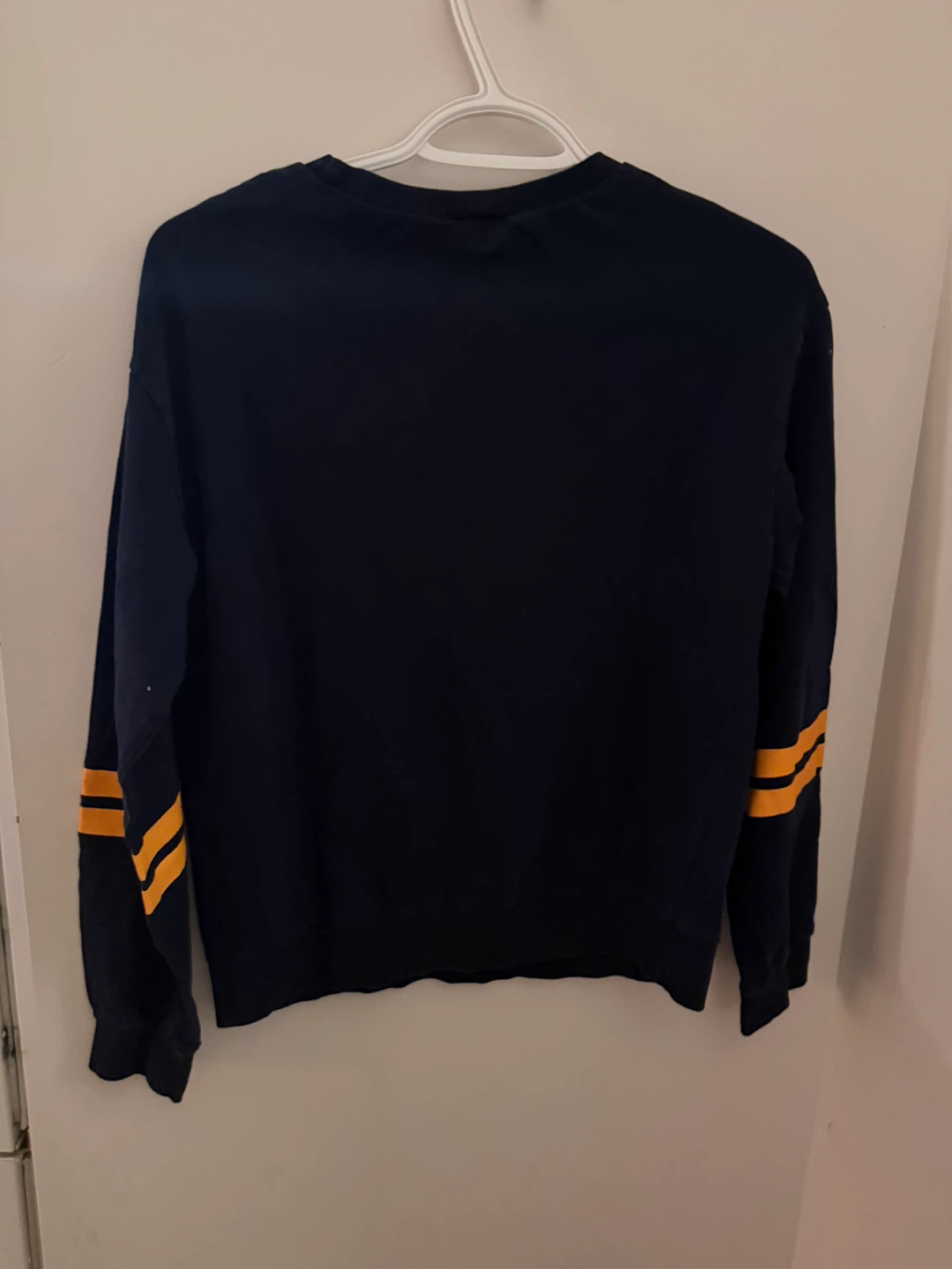H&M Divided Crewneck Sweatshirt - photo 2